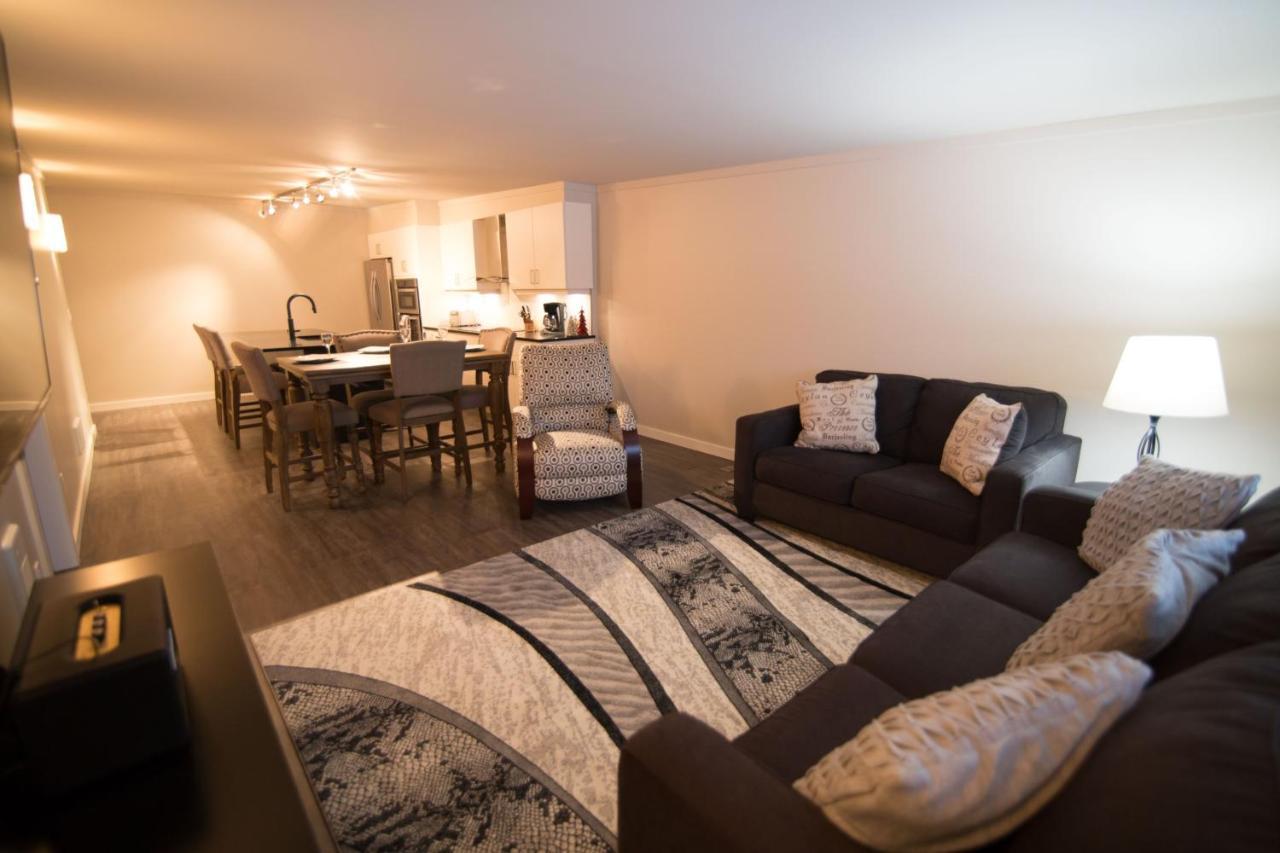 Clipperton Suite By Revelstoke Vacations Exterior photo
