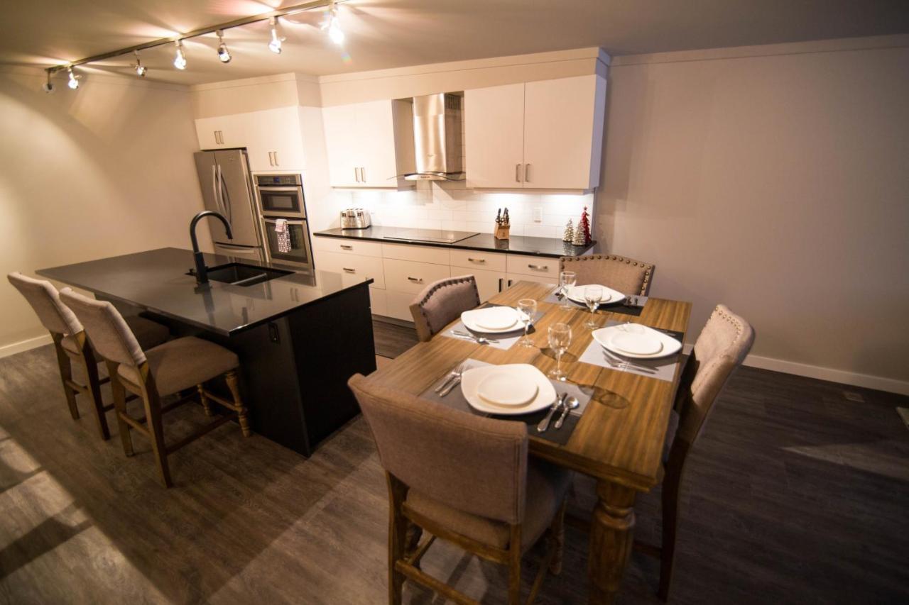 Clipperton Suite By Revelstoke Vacations Exterior photo